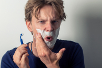 Jak wybrać najlepszy krem do golenia -  poradnik dla mężczyzn
